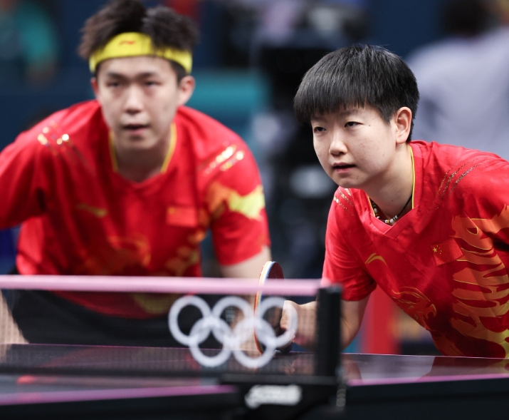 Top Table Tennis Rackets for 2025: Unleash Your Inner Champion